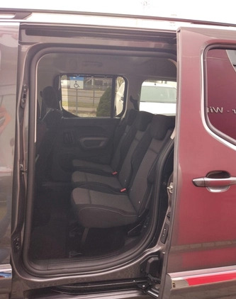 Toyota Proace City Verso cena 144900 przebieg: 17657, rok produkcji 2022 z Drawsko Pomorskie małe 596